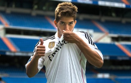 Lucas Silva é apresentado no Real: "Preparado para vestir essa camisa" Lucas Silva é apresentado no Real: "Preparado para vestir essa camisa"