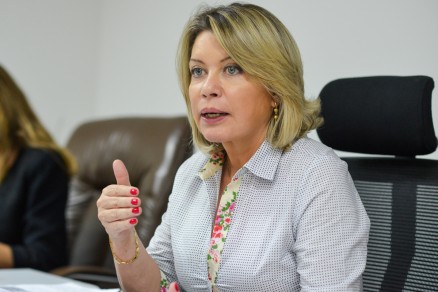 Selma Arruda 050716