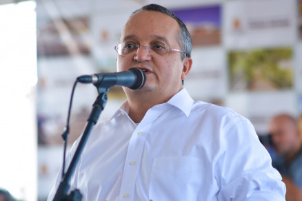 Pedro Taques 021216
