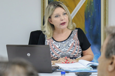 Selma Arruda
